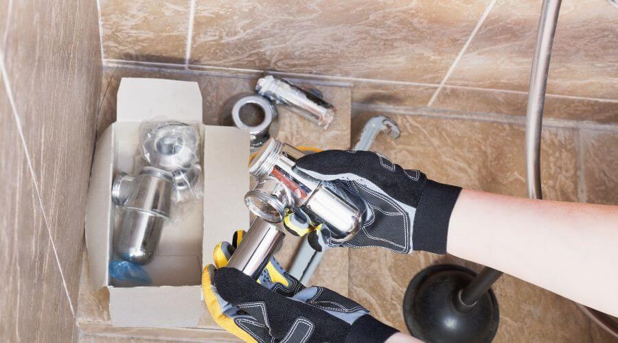 Professional gutter cleaning in Stanton, IA